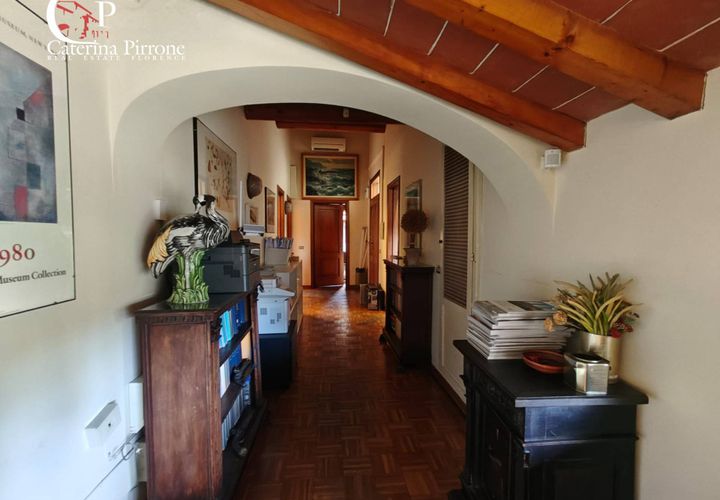 Erhvervsejendom i Florence, Florence, Florence - € 360.000 | Ref: UF192 - foto 1