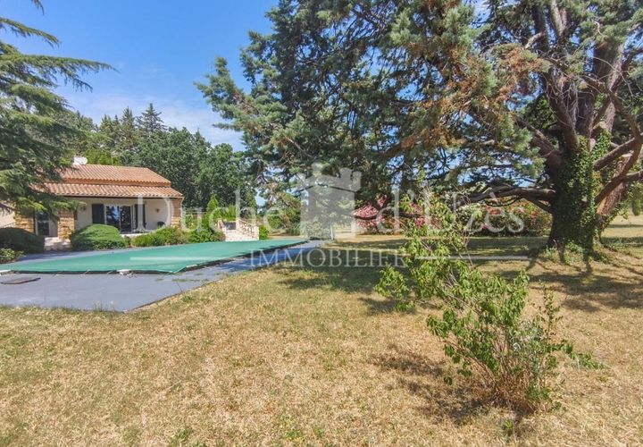 Landejendom i Uzes, Gard, Uzes - € 598.000 | Ref: 301229198 - foto 1