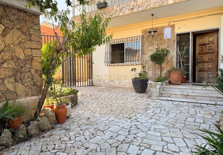 Villa i Sintra, Lisbon, Sintra - € 590.000 | Ref: C0222-07146 - foto 1