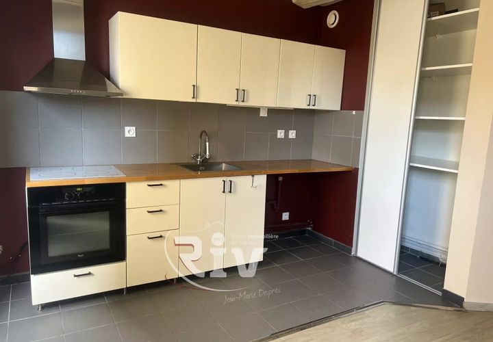 Apartament a Vienne, Isere, Vienne - € 485/mes | Ref: C-2327 - foto 1