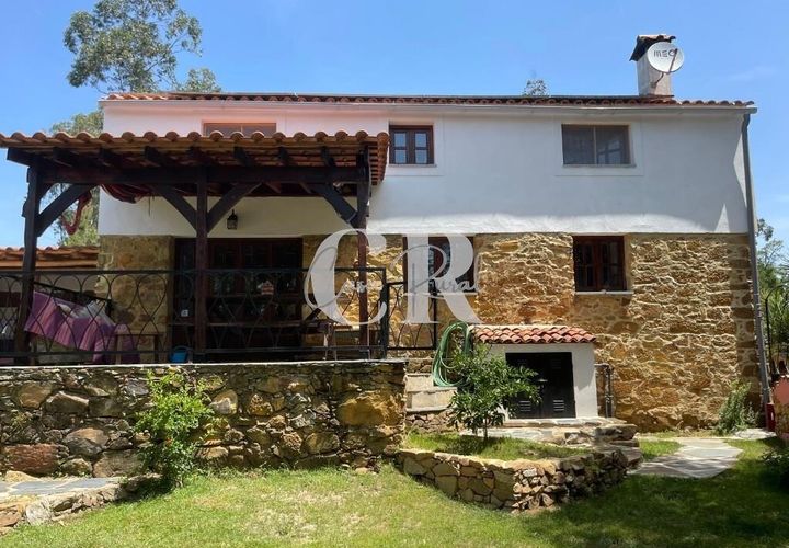 Gård i Lousa, Coimbra, Lousa - € 250 000 | Ref: CR0779 - foto 1