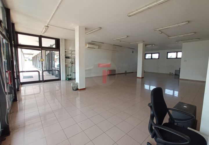 Erhvervsejendom i Limena, Padua, Limena - € 99.000 | Ref: AV17 - foto 1