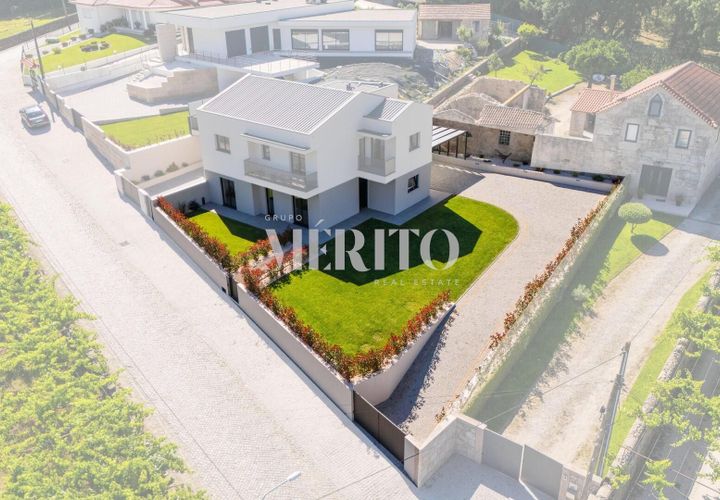 Byhus i Barcelos, Braga, Barcelos - € 295.000 | Ref: MIBC-E/0298 - foto 1