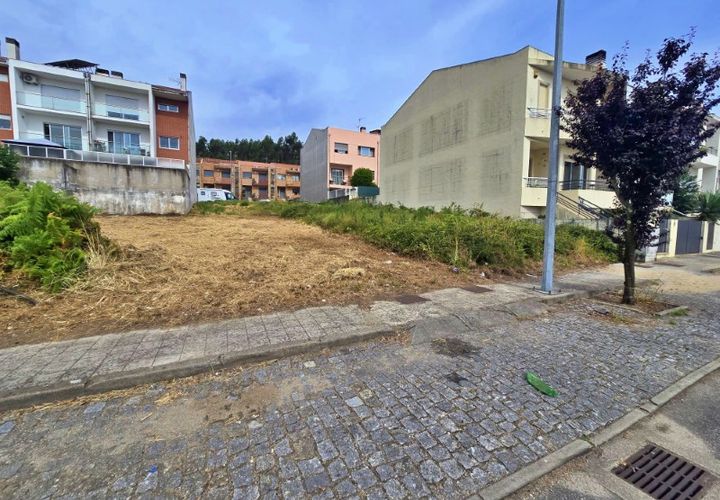 Helårsgrund i Trofa, Porto, Trofa - € 37.500 | Ref: RO2890 - foto 1