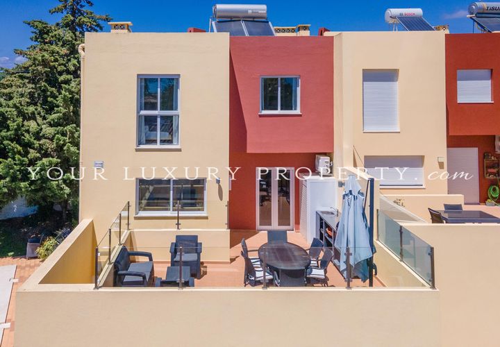 Villa i Almancil, Faro, Almancil - € 895 000 | Ref: AL682 - foto 1