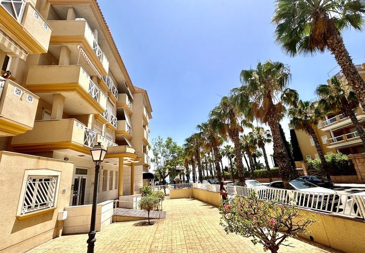 Lejlighed i Cabo Roig, Alicante, Cabo Roig - € 230.000 | Ref: AG19MLSC8615451 - foto 1