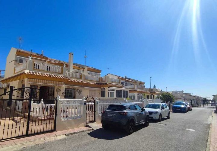 Byhus i Playa Flamenca, Alicante, Playa Flamenca - € 295.000 | Ref: MLSC2393573 - foto 1
