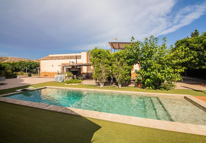 Villa en Elche, Alicante, Elche - € 395.000 | Ref: MM05579/7663 - photo 1
