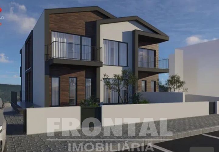 Villa a Mirandela, Braganca, Mirandela - € 310.000 | Ref: Frontal/10211 - foto 1