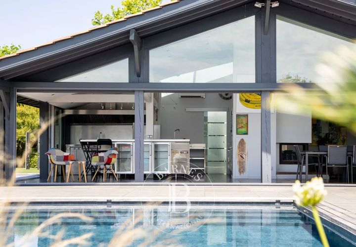 Villa i Anglet, Pyrenees-Atlantiques, Anglet - € 1.120.000 | Ref: M1897 - foto 1