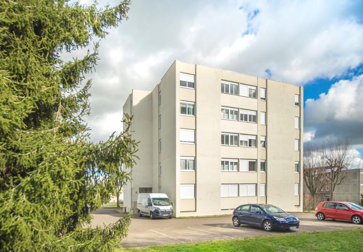 Apartament a Charolles, Saone-et-Loire, Charolles - € 539/mes | Ref: PARA106009009L - foto 1