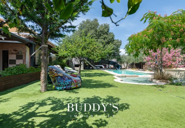 Villa a Saint-Chamas, Bouches-du-Rhone, Saint-Chamas - € 1.100.000 | Ref: 87145171 - foto 1