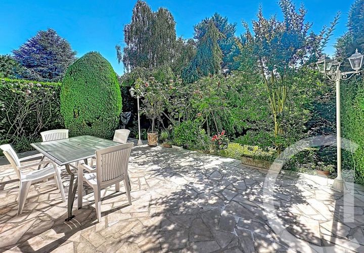 Villa en Thiais, Val-de-Marne, Thiais - € 419.000 | Ref: 27509 - photo 1