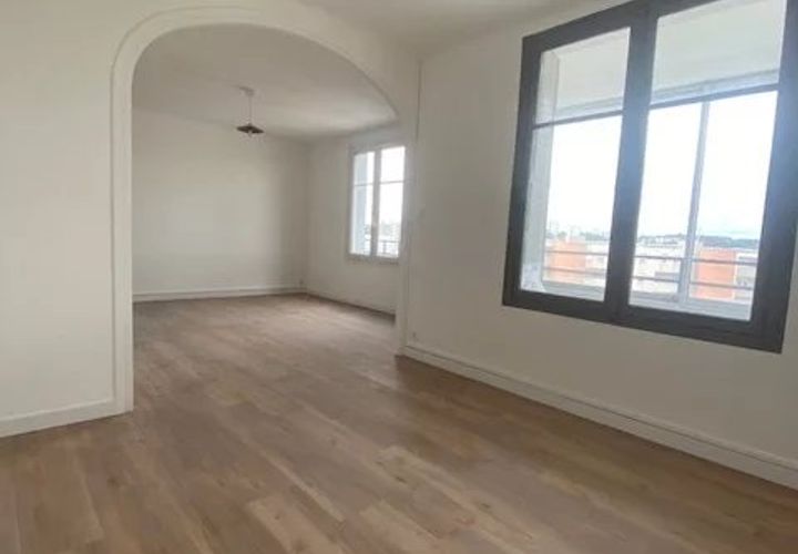 Apartament a Nimes, Gard, Nimes - € 650/mes | Ref: 6230708 - foto 1