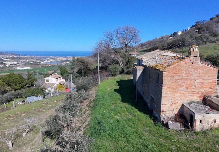 Herregård i Campofilone, Fermo, Campofilone - € 170 000 | Ref: 115263 - foto 1