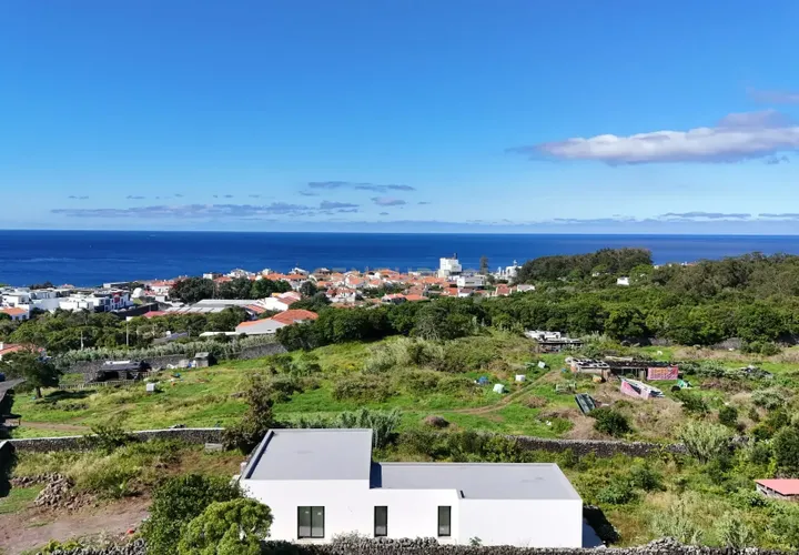 Villa i Ponta Delgada, Sao Miguel, Ponta Delgada - € 800.000 | Ref: C0276-02777 - foto 1