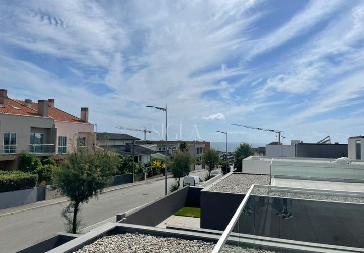 Villa a Canidelo, Porto, Canidelo - € 3.500/mes | Ref: 129/26 - foto 1
