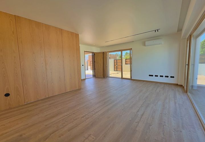 Villa i Matacaes, Lisbon, Matacaes - € 765.000 | Ref: 3392-V4NUM - foto 1