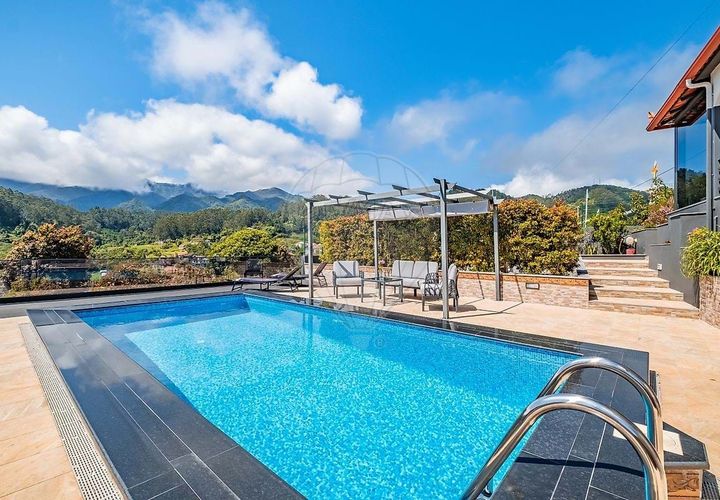 Villa i Santana, Madeira, Santana - € 495.000 | Ref: 123511036-1113 - foto 1