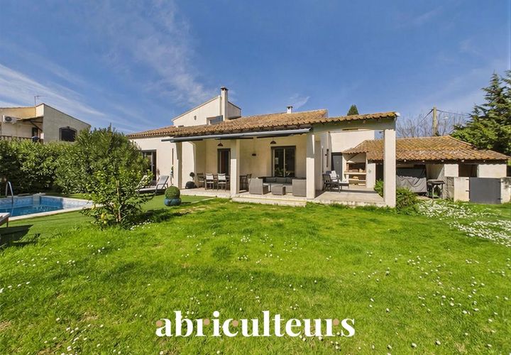 Villa i Arles, Bouches-du-Rhone, Arles - € 535.000 | Ref: ASVM270613313200_4 - foto 1