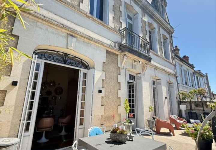 Villa i Angouleme, Charente, Angouleme - € 494.000 | Ref: 455353EMB - foto 1