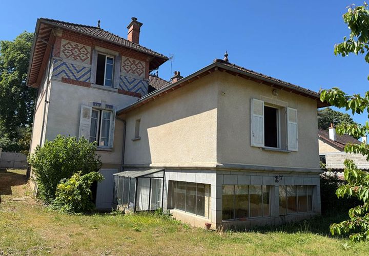 Villa a Yzeure, Allier, Yzeure - € 229.900 | Ref: 454525LHS - foto 1