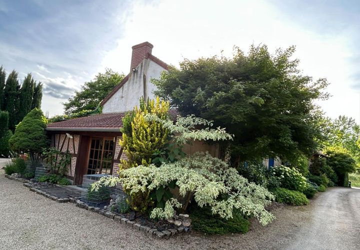 Villa en Saint-Marcel, Saone-et-Loire, Saint-Marcel - € 498.000 | Ref: 453798ERBO - photo 1
