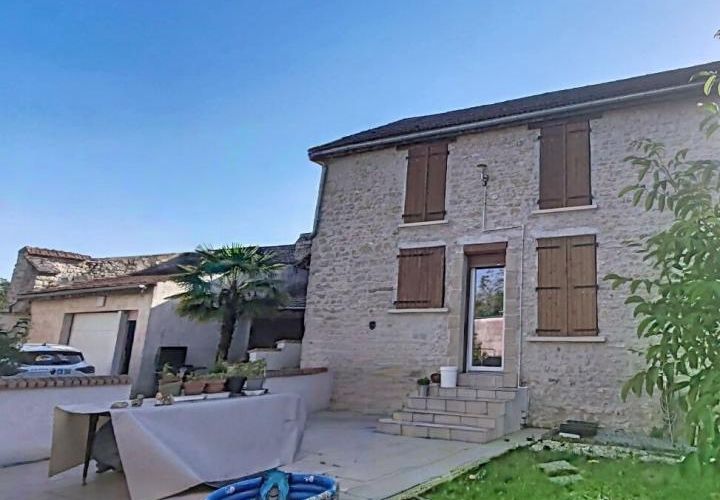 Villa en Etampes, Essonne, Etampes - € 270.000 | Ref: 451790TAA - photo 1
