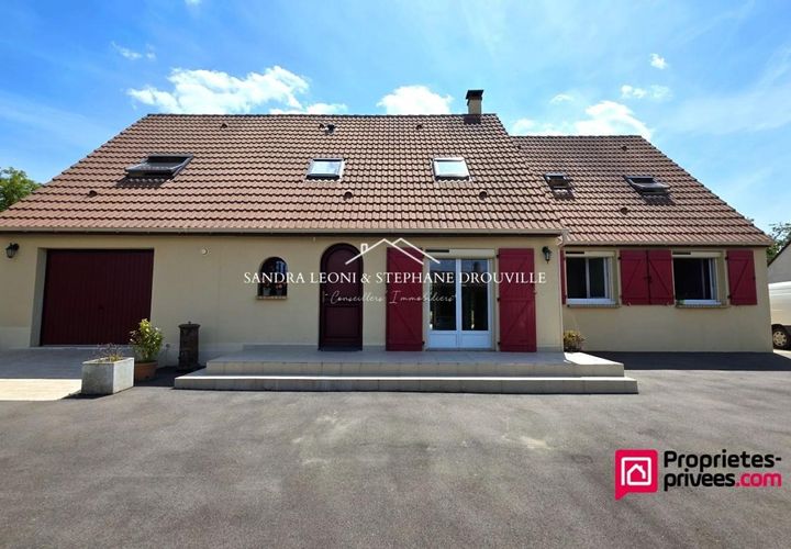Villa en Maintenon, Eure-et-Loir, Maintenon - € 419.000 | Ref: 443512STED - photo 1