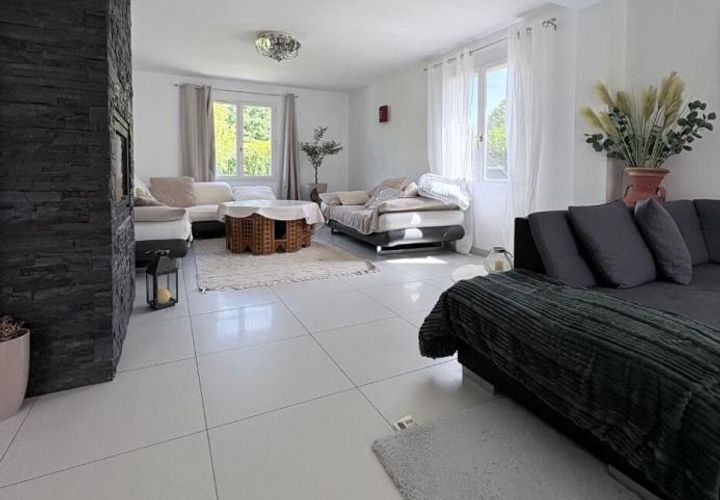 Villa i Briod, Jura, Briod - € 323.900 | Ref: 452062JVIN - foto 1
