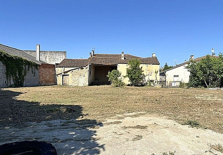 Landsbyhus i La Ronde, Charente-Maritime, La Ronde - € 59.990 | Ref: 454672BCR - foto 1