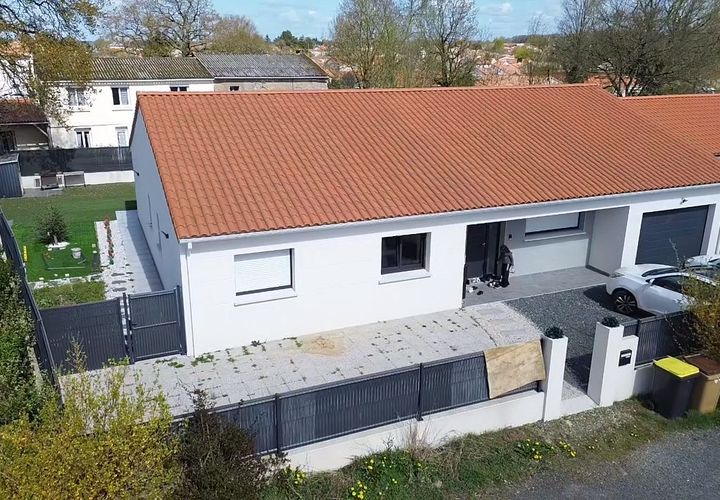Villa en Nuaille, Maine-et-Loire, Nuaille - € 389.000 | Ref: 454230RASA - photo 1