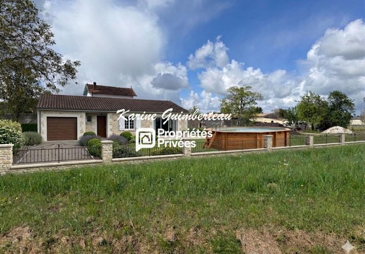 Helårsgrund i Lussac, Gironde, Lussac - € 65.000 | Ref: 454322KARG - foto 1