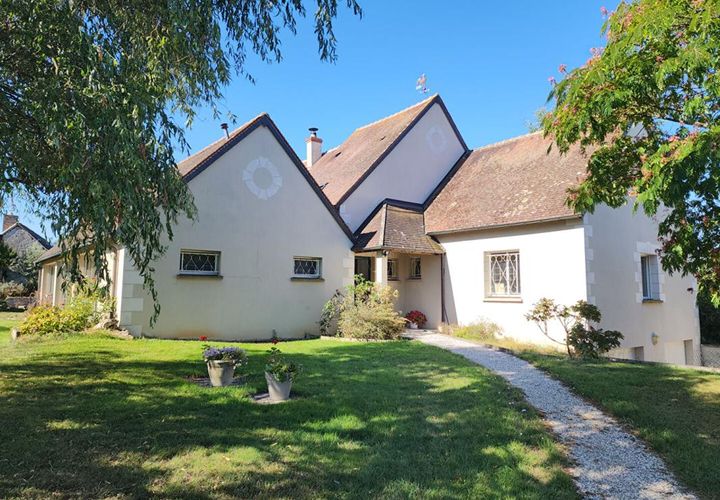 Villa a Esvres, Indre-et-Loire, Esvres - € 550.000 | Ref: 454203RLL - foto 1