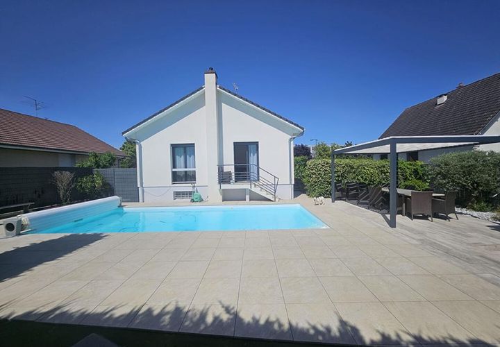 Villa en Longvic, Cote-d'Or, Longvic - € 400.000 | Ref: 453113BVI - photo 1