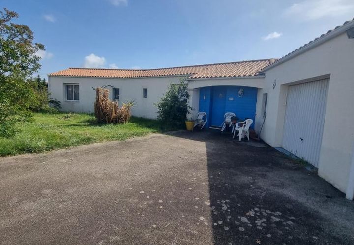 Villa i Angles, Vendee, Angles - € 312 000 | Ref: 451969CCB - foto 1