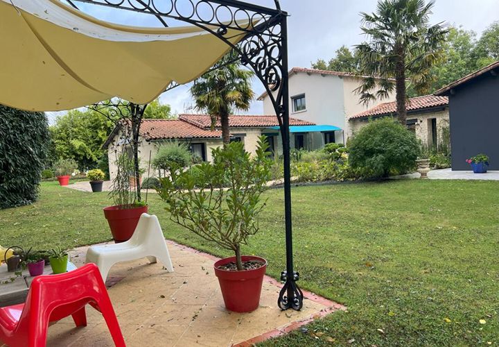 Villa i Auge, Charente, Auge - € 355.000 | Ref: 439795DIDU - foto 1