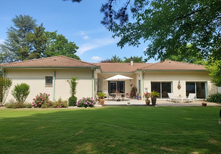 Villa a Sainte-Eulalie, Gironde, Sainte-Eulalie - € 550.000 | Ref: 448413NAD - foto 1