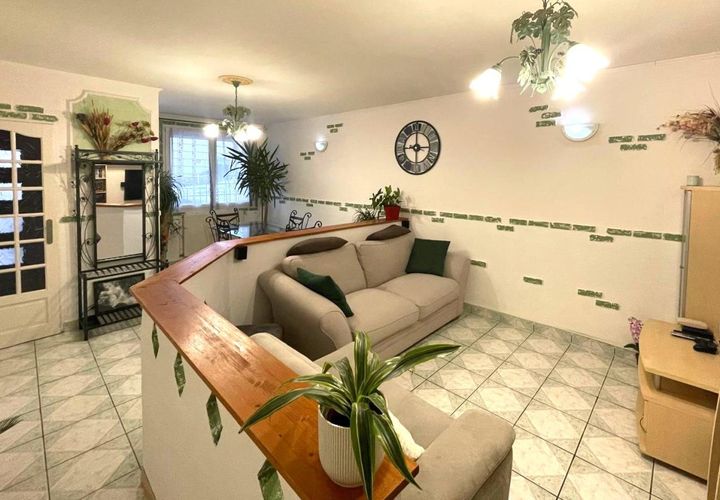 Villa i Viry, Jura, Viry - € 183.000 | Ref: 429992ANTN - foto 1
