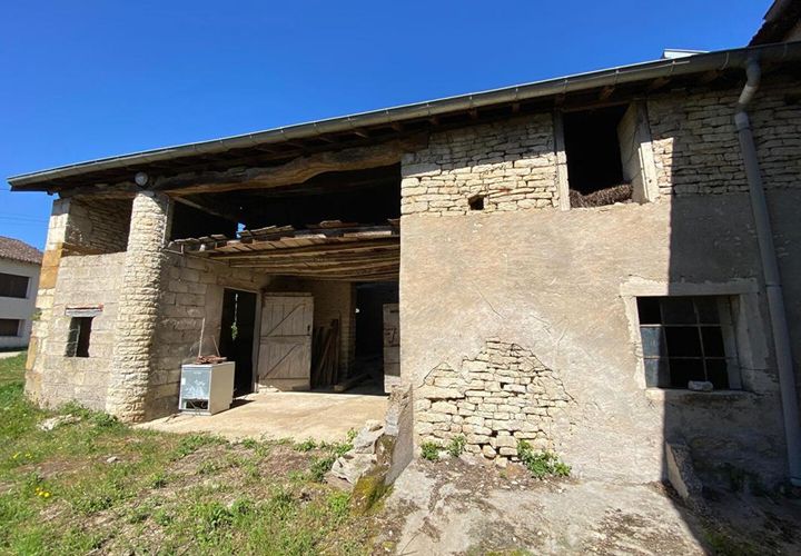 Farm hus i Uchizy, Saone-et-Loire, Uchizy - € 57.250 | Ref: 445978LIZB - foto 1