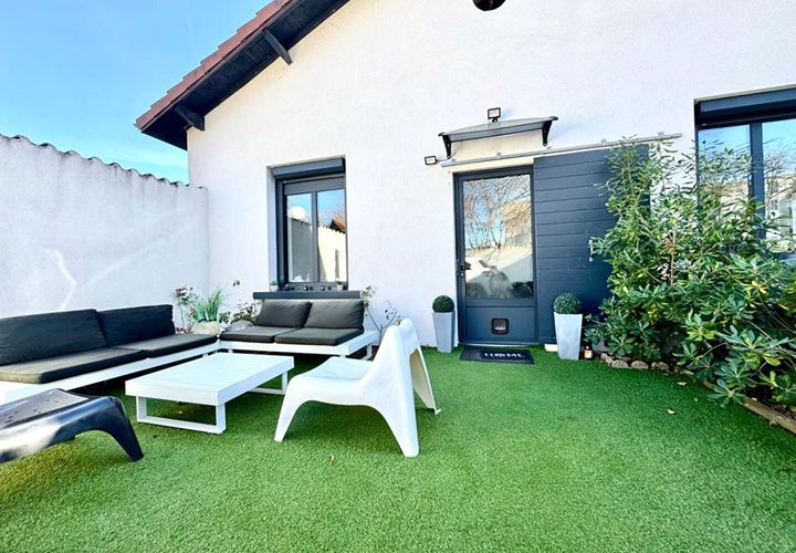 Villa em Meyzieu, Rhone, Meyzieu - € 334.000 | Ref: 444515NNOV - foto 1