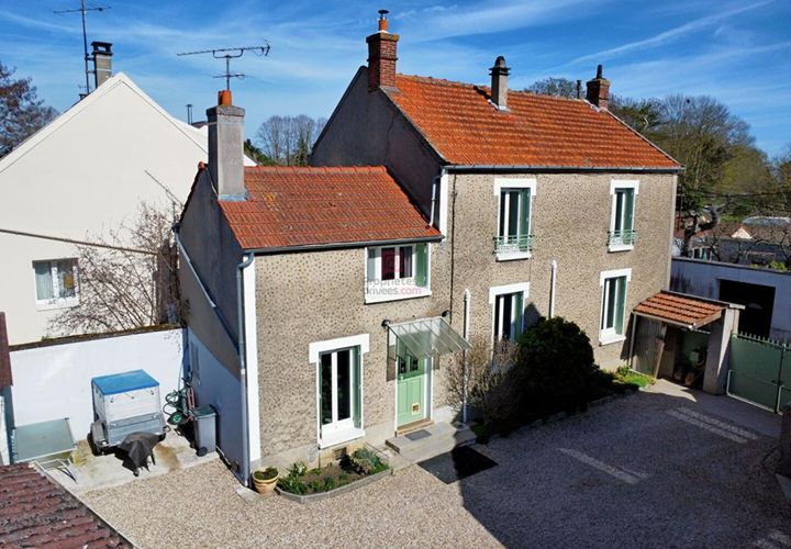 Villa i Brétigny-sur-Orge, Essonne, Brétigny-sur-Orge - € 300.000 | Ref: 443511UND - foto 1