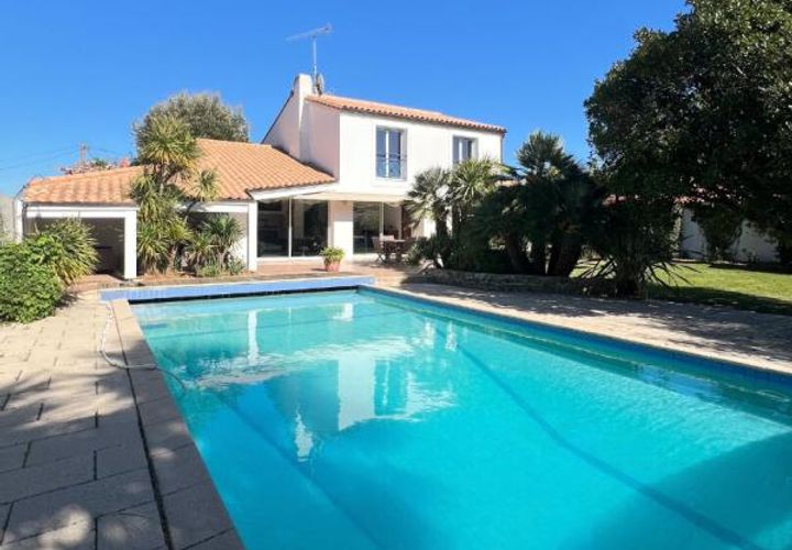 Villa i Challans, Vendee, Challans - € 584 500 | Ref: 442583ELGI - foto 1
