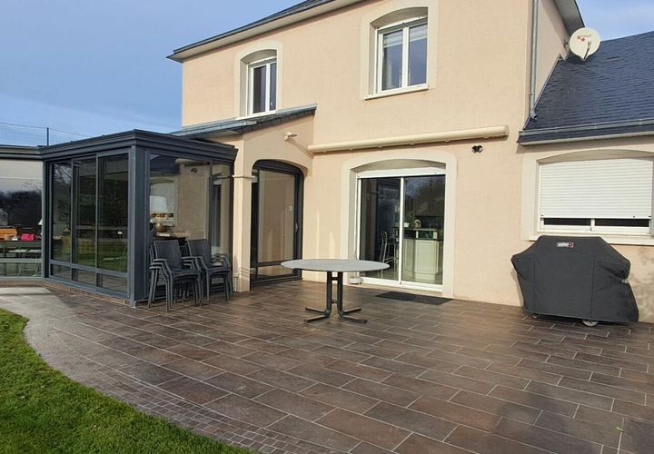 Villa i Le Buret, Mayenne, Le Buret - € 466.200 | Ref: 430101MGUE - foto 1