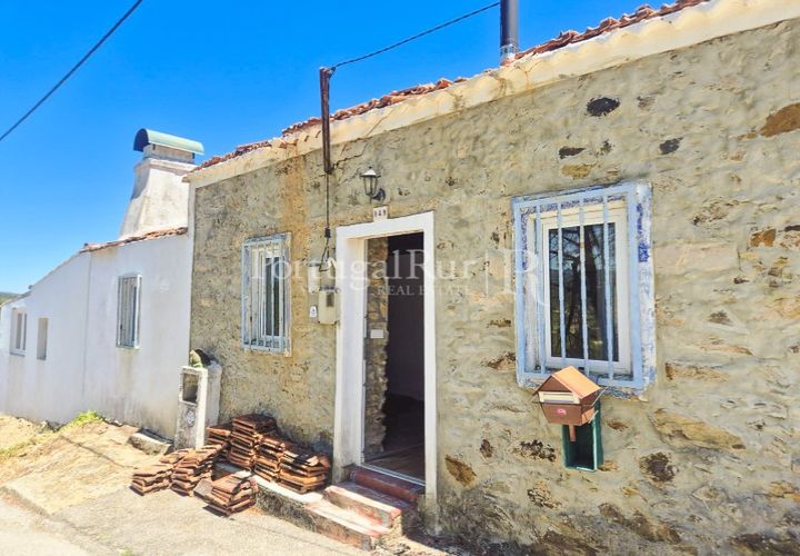 Gård i Macao, Santarem, Macao - € 68 500 | Ref: ML609 - foto 1