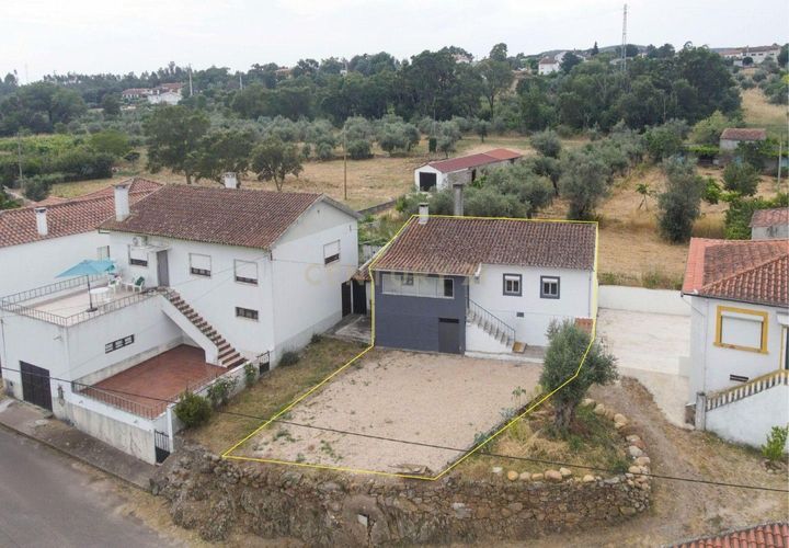 Villa en Lousa, Coimbra, Lousa - € 145.000 | Ref: C0289-02048 - photo 1