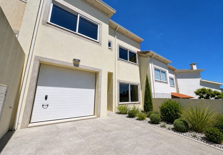 Casa adossada a Amarante, Porto, Amarante - € 325.000 | Ref: HAB_364 - foto 1