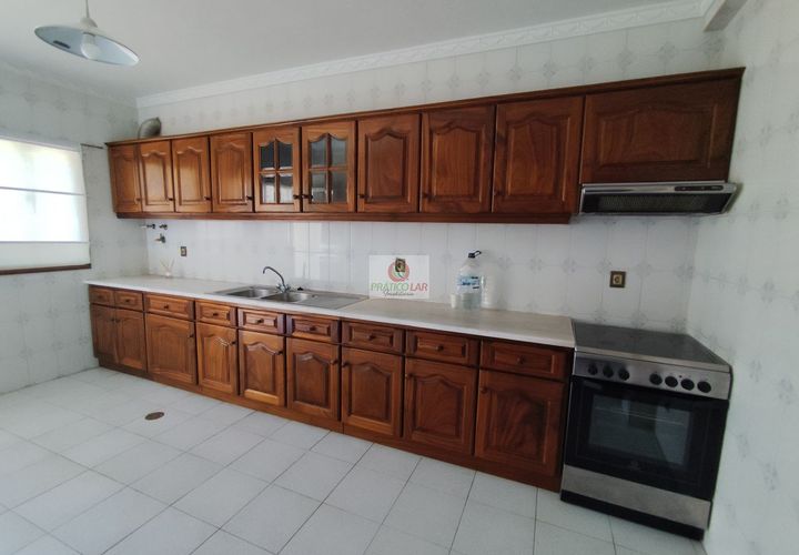Wohnung in Aveiro, Aveiro, Aveiro - € 1.400/Monat | Ref: 4104 (2) - Foto 1