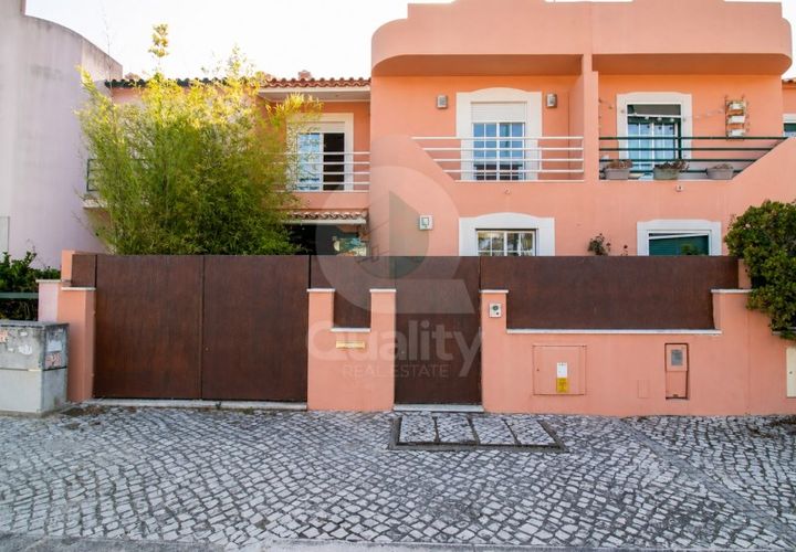 Villa a Montijo, Setubal, Montijo - € 534.900 | Ref: QRFD2459 - foto 1