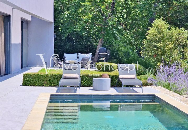 Villa i Valbonne, Alpes-Maritimes, Valbonne - € 2.690.000 | Ref: 3074-VLV - foto 1
